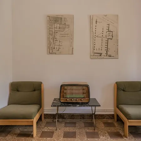 Severi, Casa Con Historia En